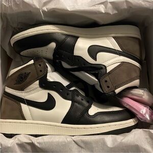 Nike Air Jordan 1 High Retro - Black/White/Mocha Men’s Sneakers